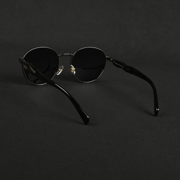 Gun Black (21) IRAYZ Round Metal Sunglasses – Steel Grey