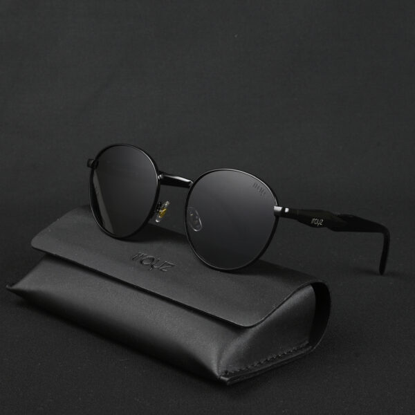 IRAYZ Round Metal Sunglasses – Classic Black