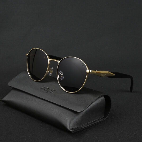 gold (14) IRAYZ Round Metal Sunglasses – Gold Black